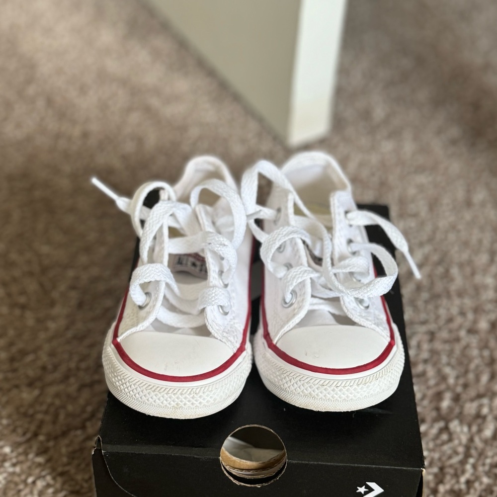 Childrens converse all white
